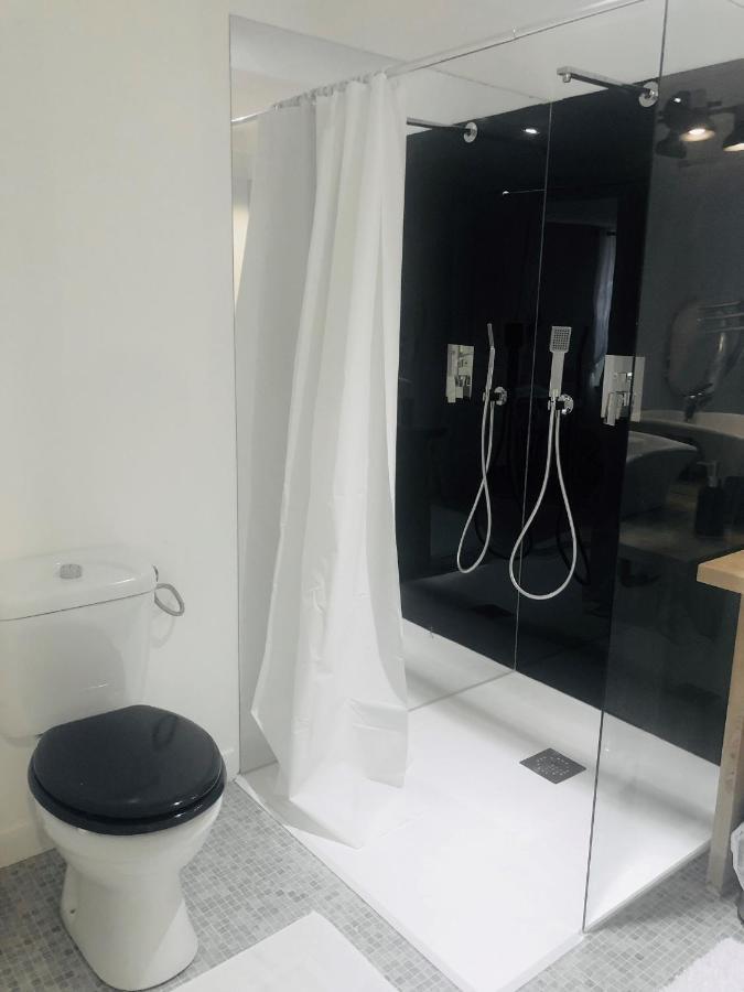 Damblain La Maison Du Voyage מראה חיצוני תמונה