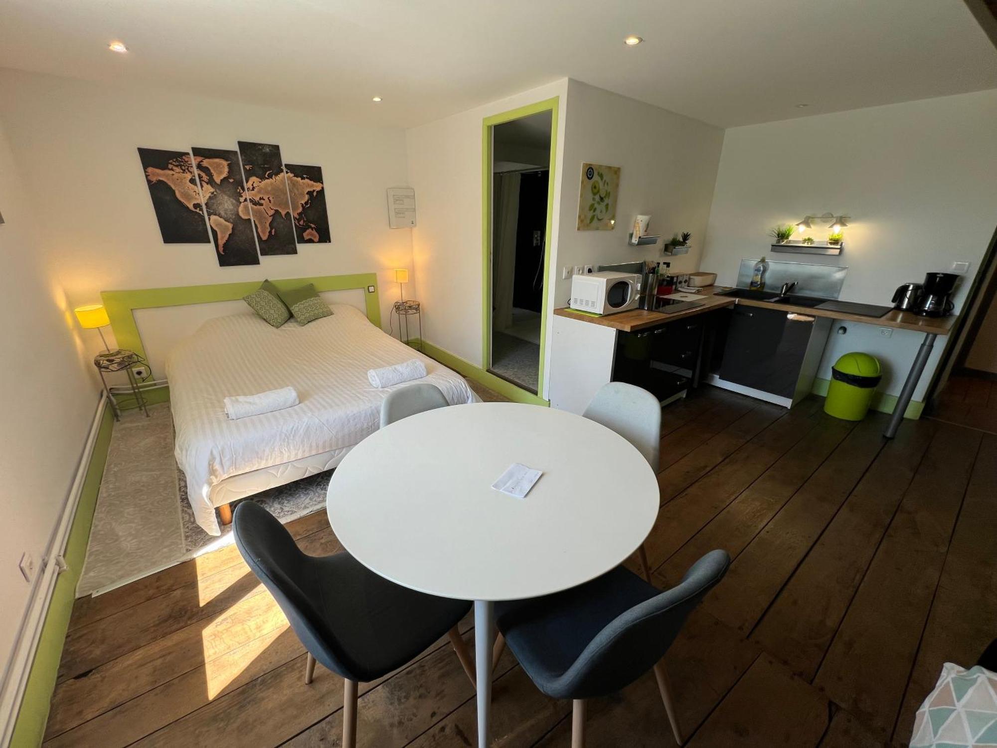 Damblain La Maison Du Voyage מראה חיצוני תמונה