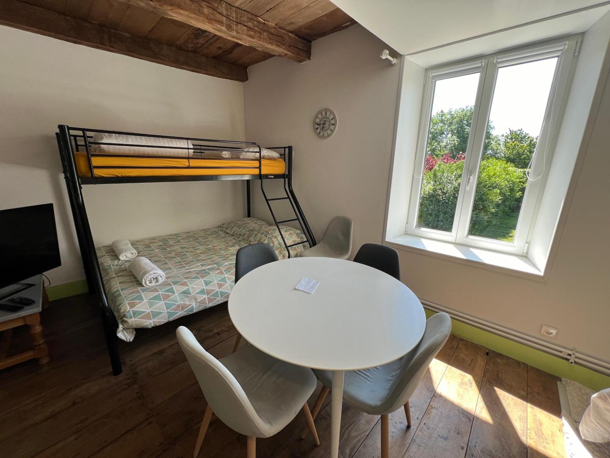 Damblain La Maison Du Voyage מראה חיצוני תמונה